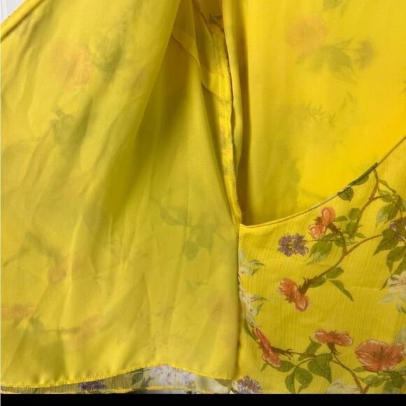 Ralph Lauren Yellow Printed Bell Sleeve Blouse - Picture 6 of 11